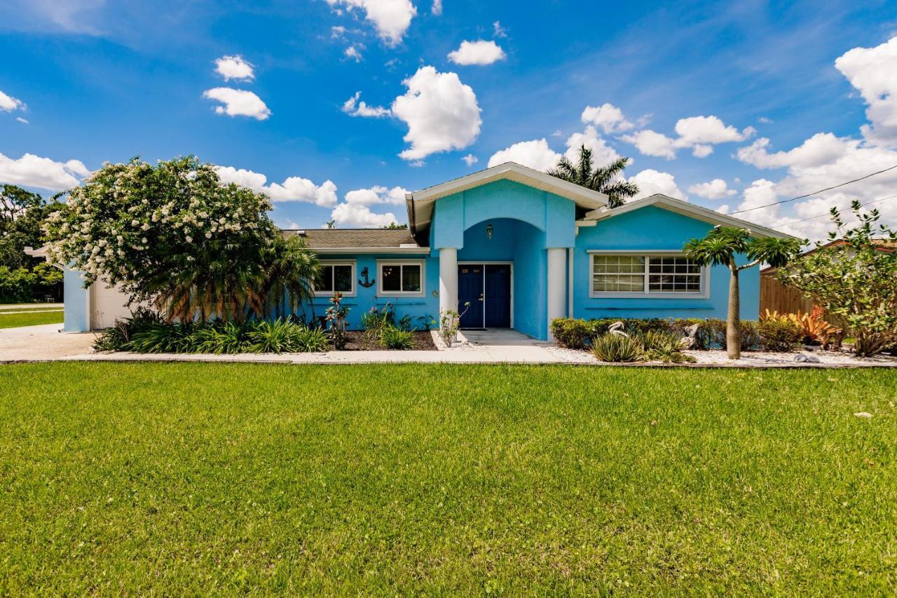 New! Dock Canal Family Home W/Pool & Gulf Access! ノース・フォート・マイヤーズ エクステリア 写真